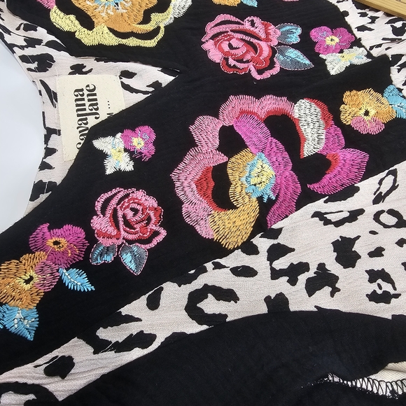 Savanna Jane Black Dress with Colorful Floral Embroidery Womens Leopard Print M - Picture 15 of 15